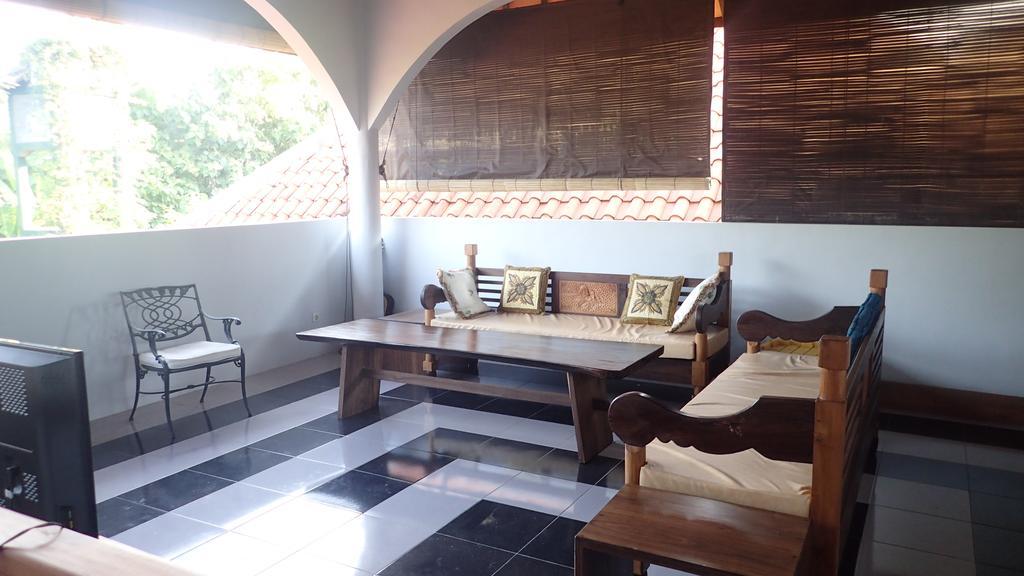 Hotel Hibiscus House Pemuteran Extérieur photo