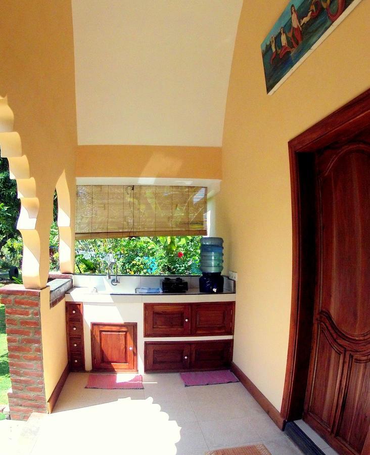 Hotel Hibiscus House Pemuteran Extérieur photo