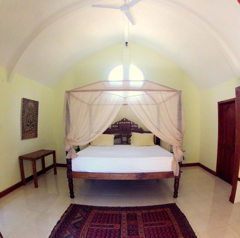 Hotel Hibiscus House Pemuteran Extérieur photo