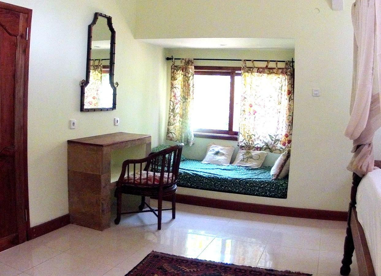 Hotel Hibiscus House Pemuteran Extérieur photo